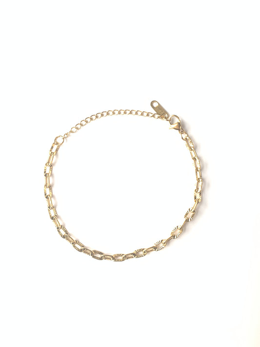 Textured Slim Bracelet